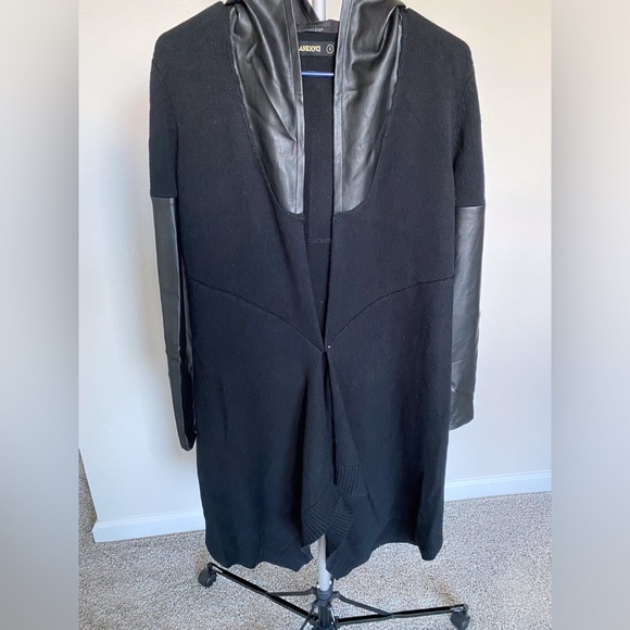 Blank NYC Classic Black Knitwear - Picture 3 of 5